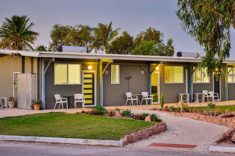 Getaway Villas Unit 384 - Accommodation Redcliffe 9