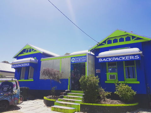 Planet Inn Backpackers - Accommodation Redcliffe 0