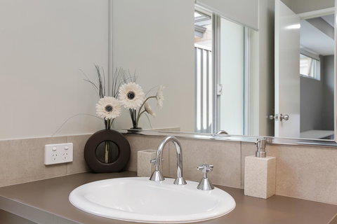 Perth Comfy Stays - Accommodation Redcliffe 26