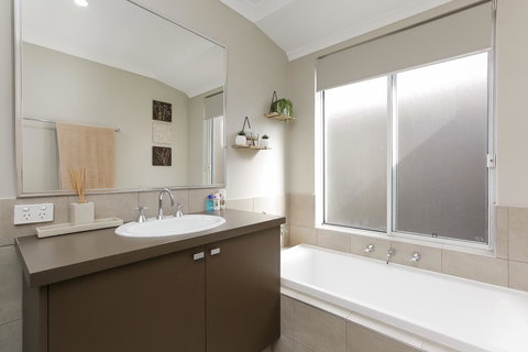 Perth Comfy Stays - Accommodation Redcliffe 38