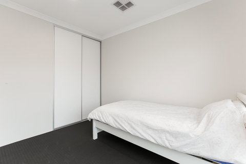 Perth Comfy Stays - Accommodation Redcliffe 42
