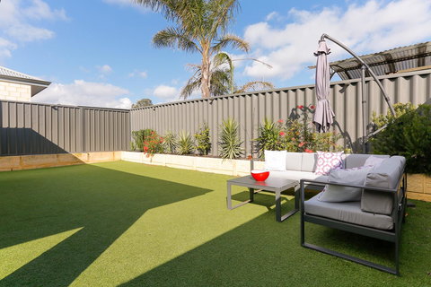 Perth Comfy Stays - Accommodation Redcliffe 7