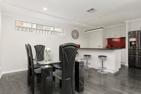 Perth Comfy Stays - Accommodation Redcliffe 22