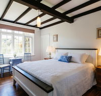 Elliot House - Accommodation Redcliffe