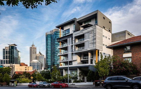 Scene Apartment 11 - Accommodation Redcliffe 9