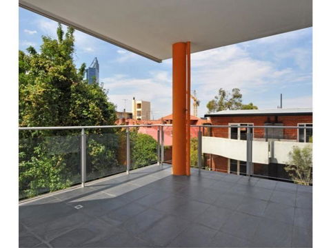 Scene Apartment 11 - Accommodation Redcliffe 4