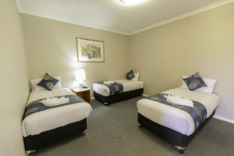 Esplanade Hotel Busselton - Accommodation Redcliffe 2