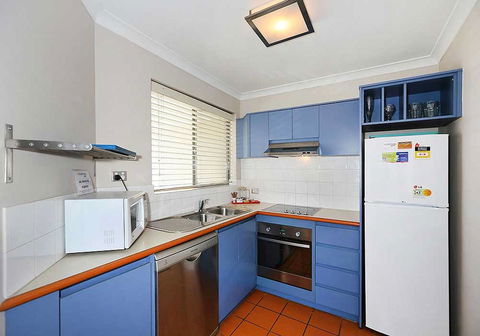 Scarborough Beach Front Resort - Shell Seven - Accommodation Redcliffe 11