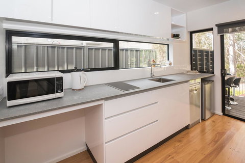 Tall Trees Margaret River - Accommodation Redcliffe 1