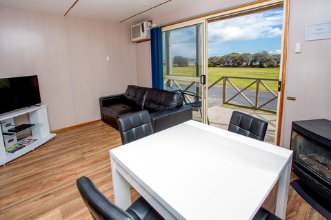 Discovery Parks - Devonport - Accommodation Redcliffe 37