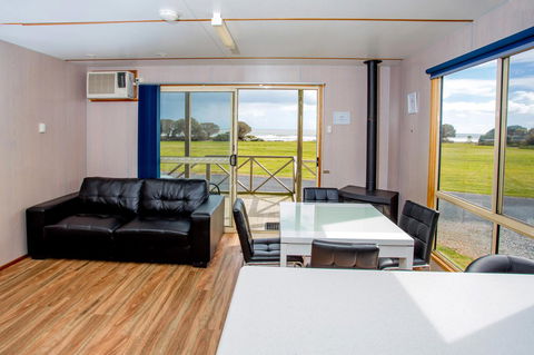 Discovery Parks - Devonport - Accommodation Redcliffe 27