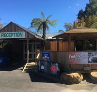 Tullah Lakeside Lodge - Accommodation Redcliffe