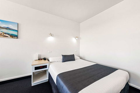 Coach House Launceston - Accommodation Redcliffe 19