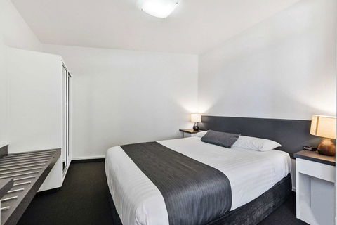 Coach House Launceston - Accommodation Redcliffe 12