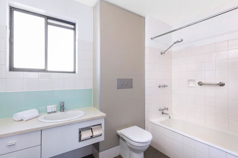 Best Western Plus Launceston - Accommodation Redcliffe 12