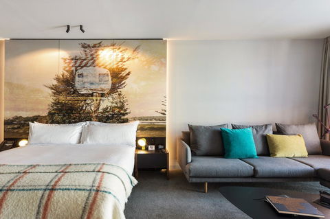 MACq 01 Hotel - Accommodation Redcliffe 33