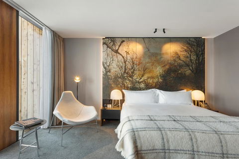 MACq 01 Hotel - Accommodation Redcliffe 11