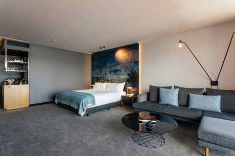 MACq 01 Hotel - Accommodation Redcliffe 31