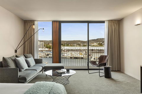 MACq 01 Hotel - Accommodation Redcliffe 32