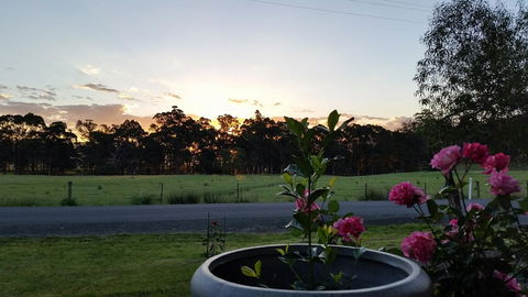 The Manager\'s Cottage - Accommodation Redcliffe 13
