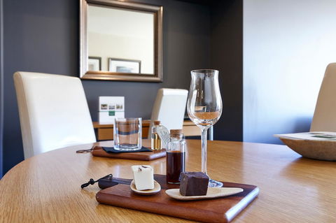 Peppers Seaport Hotel - Accommodation Redcliffe 5