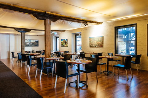 The Henry Jones Art Hotel - Accommodation Redcliffe 33