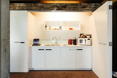 The Henry Jones Art Hotel - Accommodation Redcliffe 31