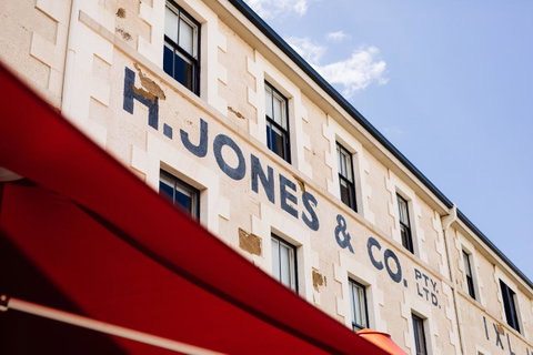 The Henry Jones Art Hotel - Accommodation Redcliffe 0