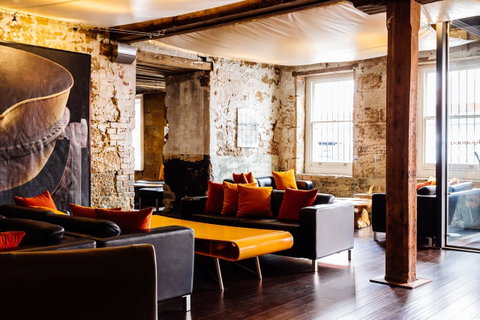 The Henry Jones Art Hotel - Accommodation Redcliffe 18