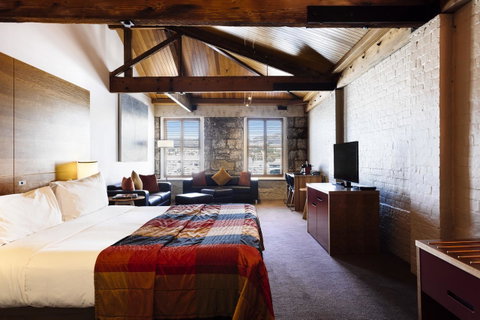 The Henry Jones Art Hotel - Accommodation Redcliffe 22