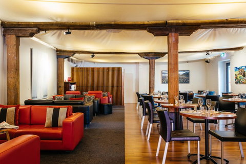 The Henry Jones Art Hotel - Accommodation Redcliffe 32