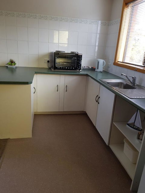Blue Seas Holiday Villas - Accommodation Redcliffe 42