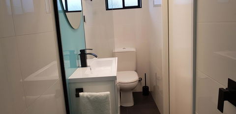 Blue Seas Holiday Villas - Accommodation Redcliffe 13