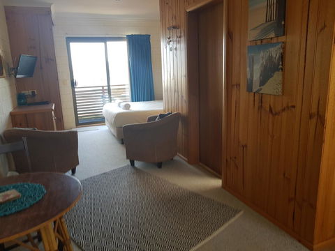 Blue Seas Holiday Villas - Accommodation Redcliffe 25