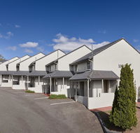 Elphin Motel  Serviced Apartments - Accommodation Redcliffe