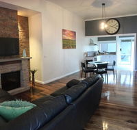 Apartment 5ive - Accommodation Redcliffe