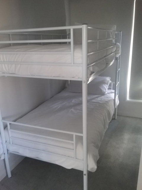 Inn Seaclusion - Accommodation Redcliffe 14