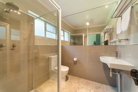 The Waterfront Wynyard - Accommodation Redcliffe 23