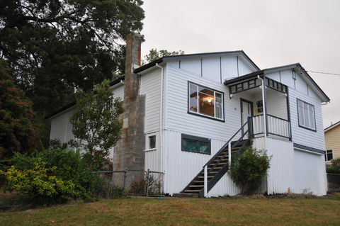 Maydena Chalet - Accommodation Redcliffe 0