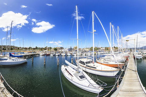 Bellerive Marina View Apartments NO 27 - Accommodation Redcliffe 20