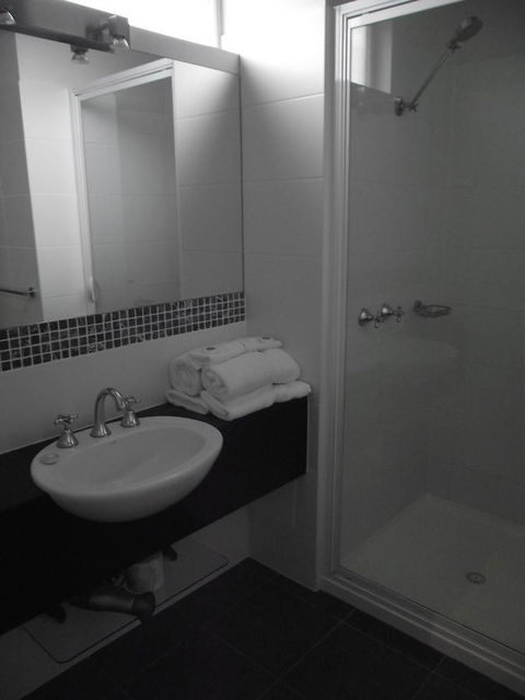 Auldington Hotel - Accommodation Redcliffe 38