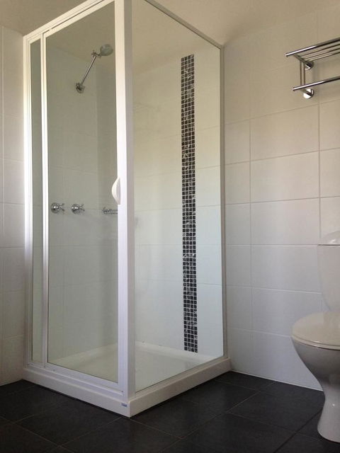 Auldington Hotel - Accommodation Redcliffe 18
