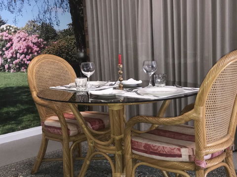 Highgrove - Accommodation Redcliffe 7