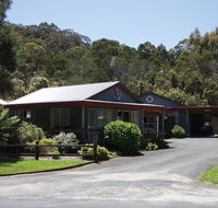 The Crays Accommodation - Accommodation Redcliffe