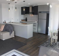 Hilltop Ocean Views  - Accommodation Redcliffe