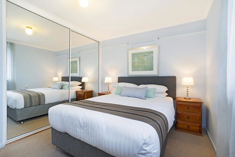 Newcastle Short Stay Apartments - Flagstaff Apartment - Accommodation Redcliffe 1