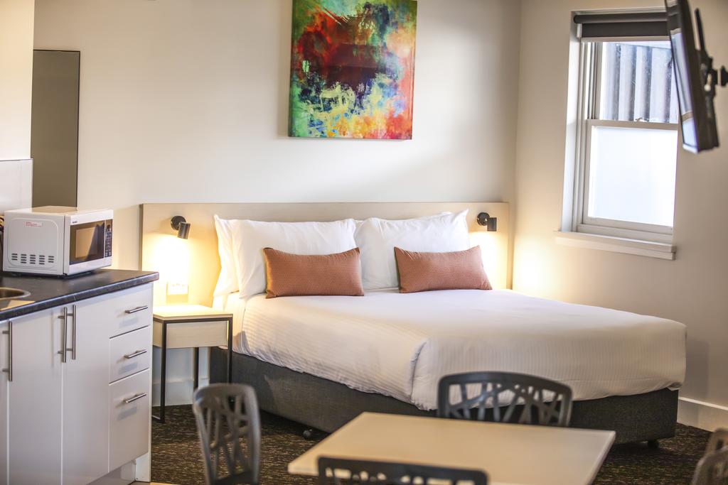 Albion VIC Accommodation Redcliffe