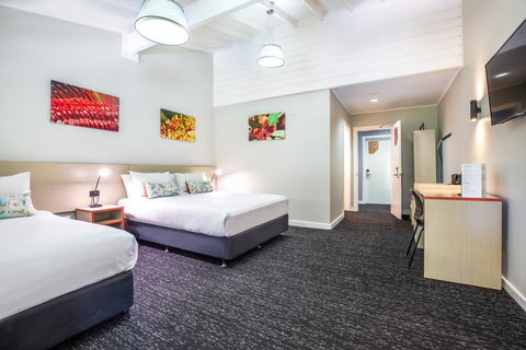 Nightcap At The Ranch Hotel - Accommodation Redcliffe 0