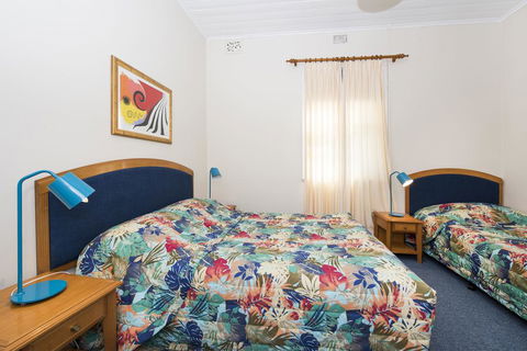 Ningana Heritage Houses - Accommodation Redcliffe 3