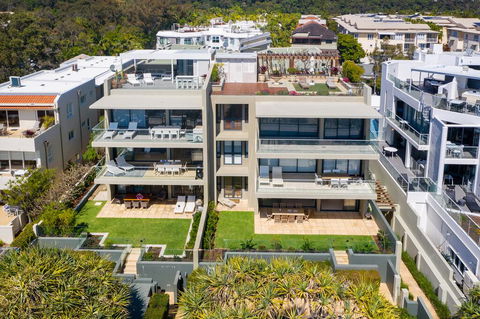 Noosa Court 4 - Accommodation Redcliffe 3